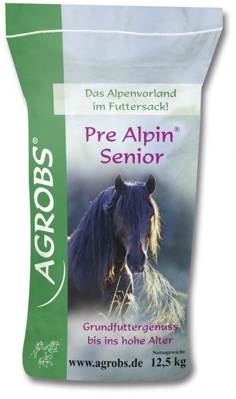 Sack mit Pre Alpin Senior. Aufschrift: Agrobs, Pre Alpin Senior, Grundfuttergenuss bis ins hohe Alter. Netto 12,5 kg. Webseite.