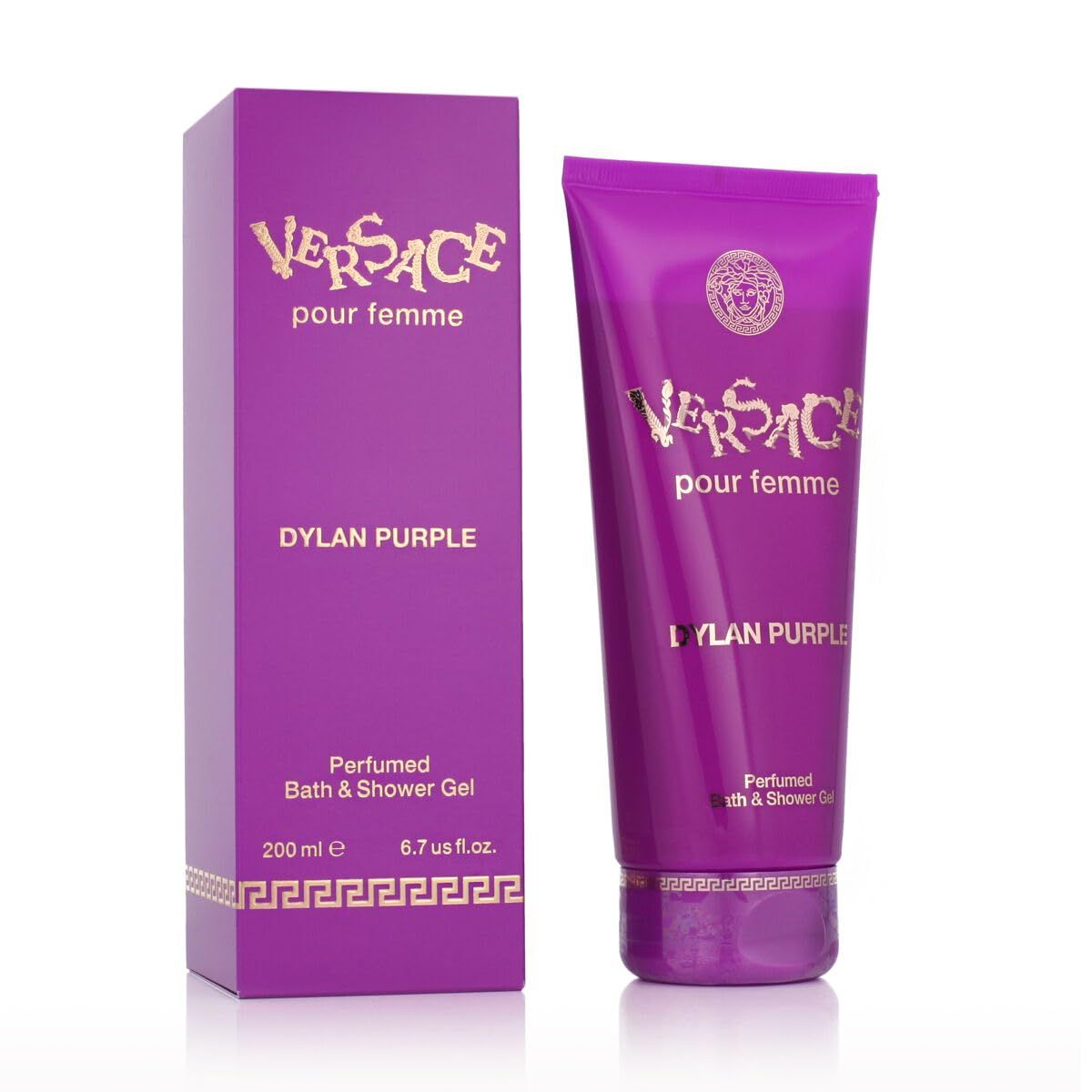 Lila Duschgel-Tube und Schachtel. Aufschrift: Versace pour femme, Dylan Purple. Verpackung mit goldfarbenen Details.