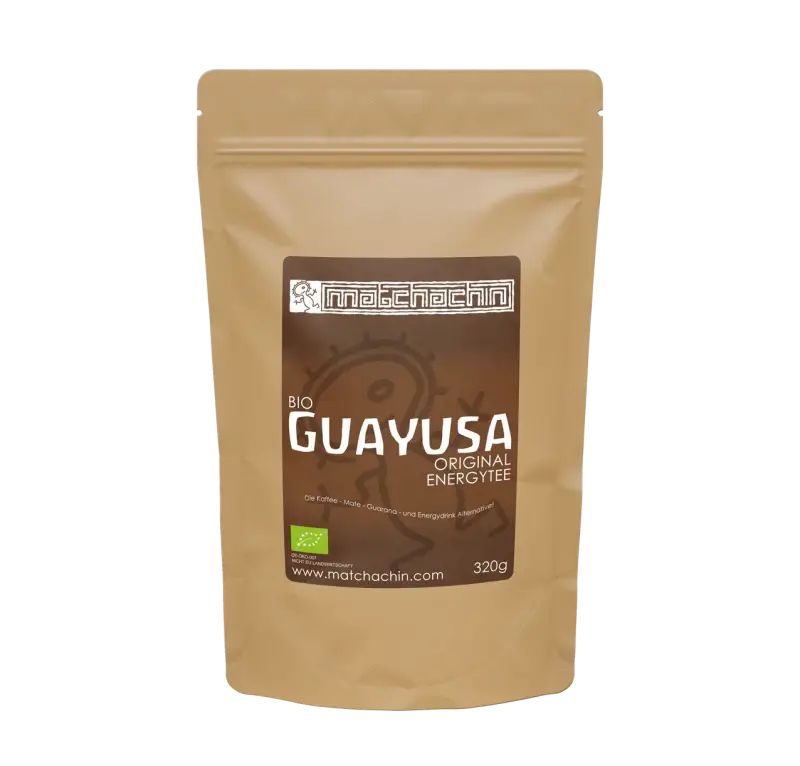 Braune Tüte mit Etikett. Matchachin BIO Guayusa Original Energytee. Logo und Text. 320g.