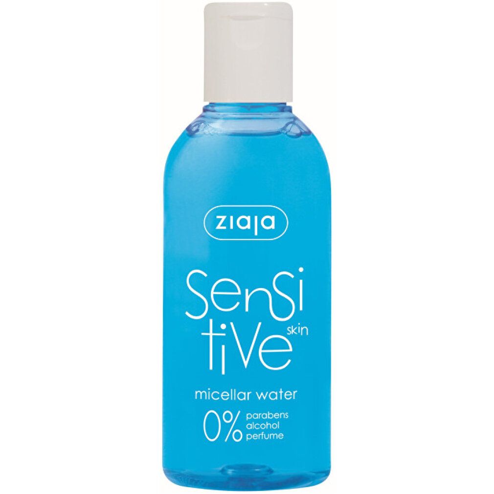 Blaue Flasche mit weißem Deckel. Aufschrift: Ziaja Sensitive Micellar Water. 0% Parabene, Alkohol, Parfüm.
