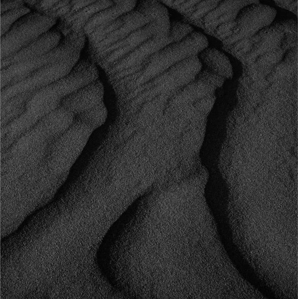 Zero Skin Scrub für Gesicht &  Körper mit vulkanischem Sand, revitalisierend für alle Hauttypen