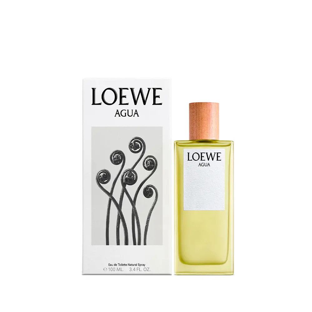 Loewe Agua Eau de Toilette Flakon und Verpackung. Rechteckiger Flakon, helle Flüssigkeit, Holzdeckel. Weiße Verpackung mit Logo.