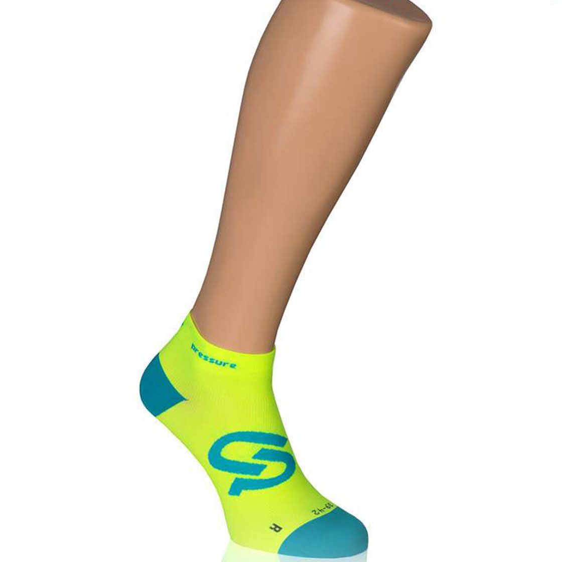 UNDER PRESSURE Ultralight Sneakers