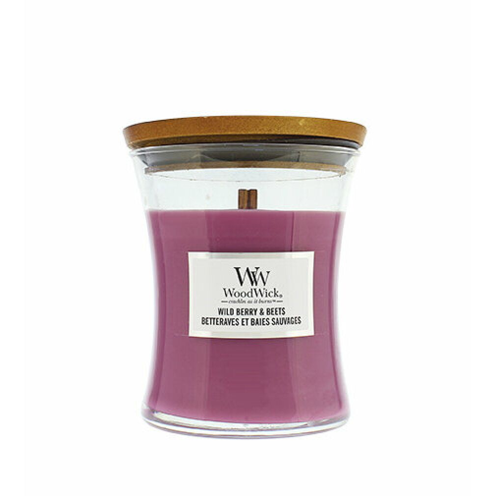 Sanduhr-Kerze mit Holzdeckel. Label "WoodWick" und "Wild Berry & Beets". Lila Wachs. Holzdocht.