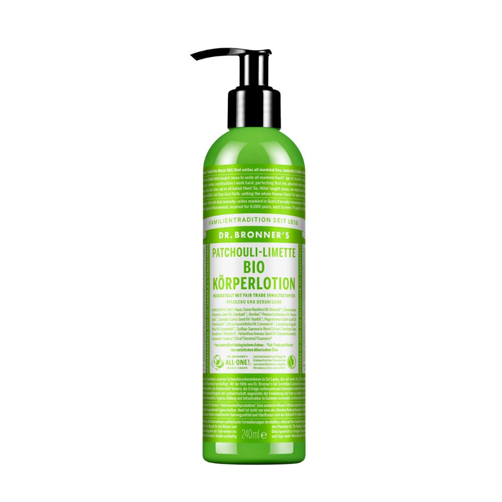 Grüne Flasche mit schwarzem Pumpverschluss. Beschriftung: Dr. Bronner's Patchouli-Limette Bio-Körperlotion. Text in Grün und Weiß.