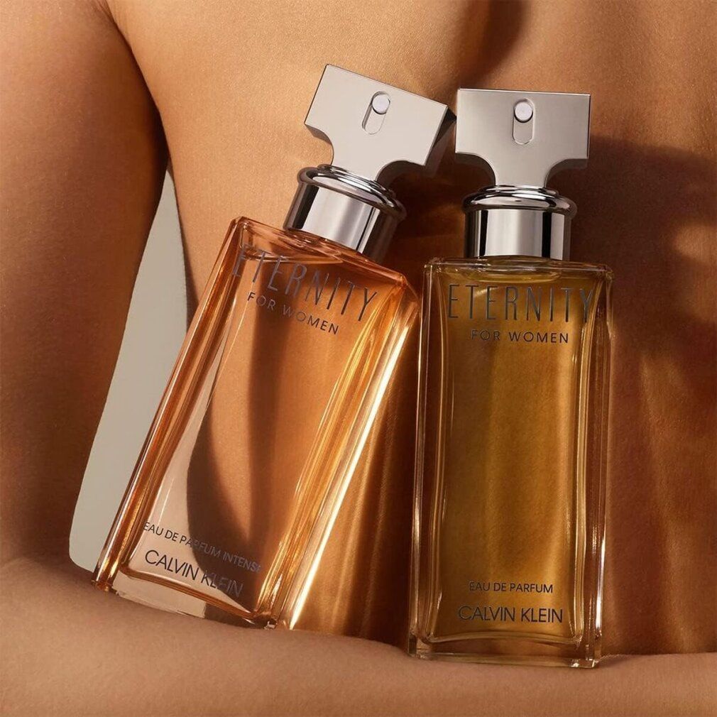 Zwei Calvin Klein Eternity for Women Eau de Parfum Intense Flakons.