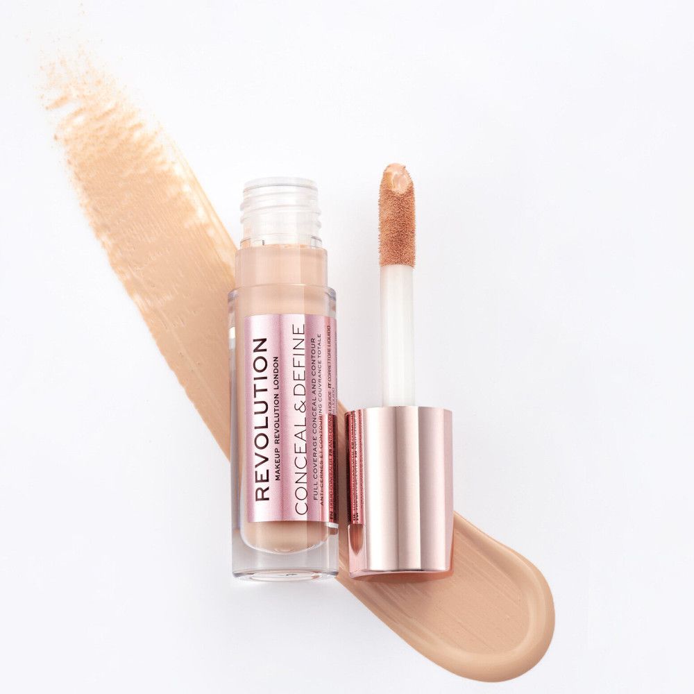Concealer-Tube mit Applikator und roségoldfarbenem Deckel. Aufschrift: REVOLUTION CONCEAL & DEFINE. Farbton hell.
