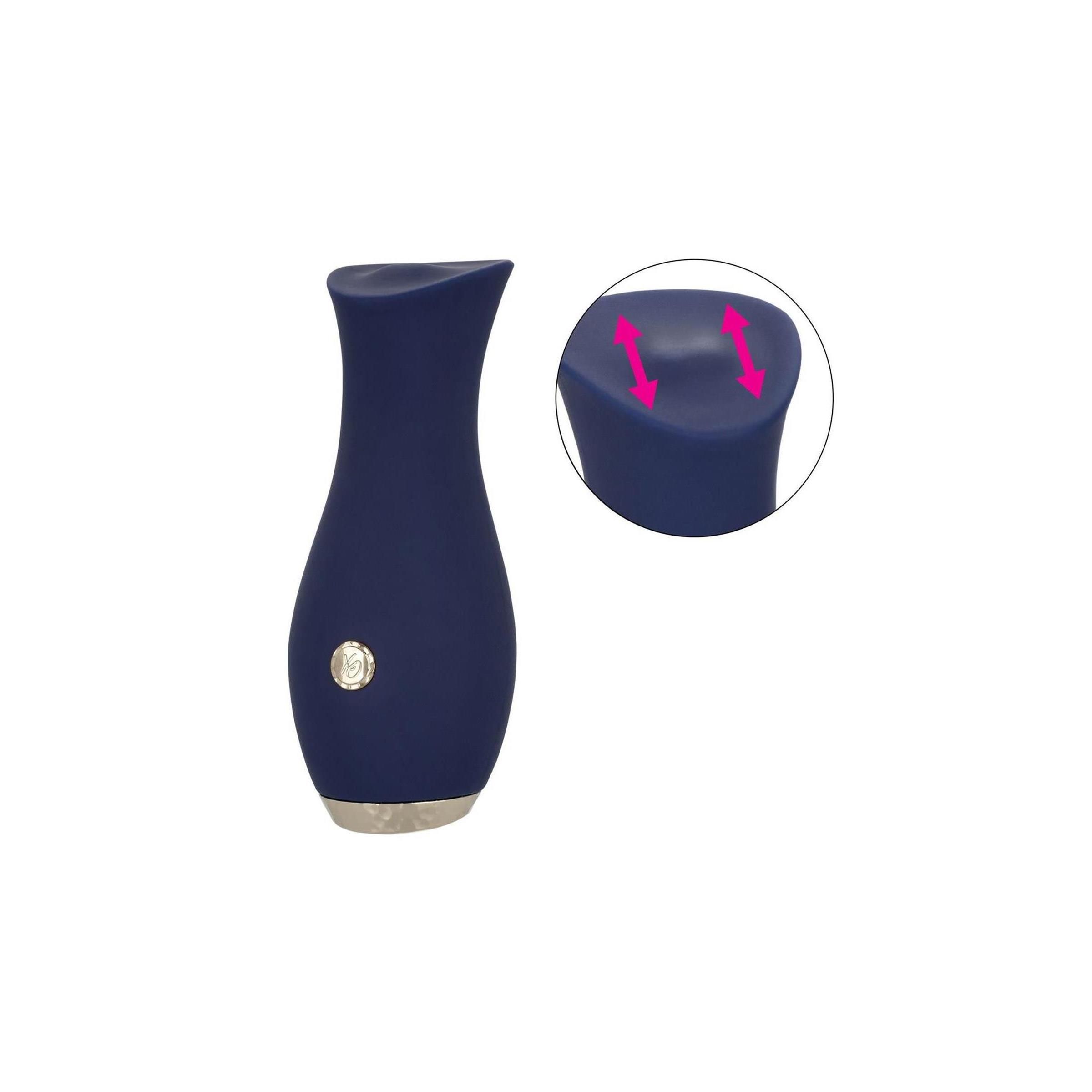 Blaues, tulpenförmiges Produkt mit silberfarbenem Boden und Knopf. Detailansicht der Oberseite.