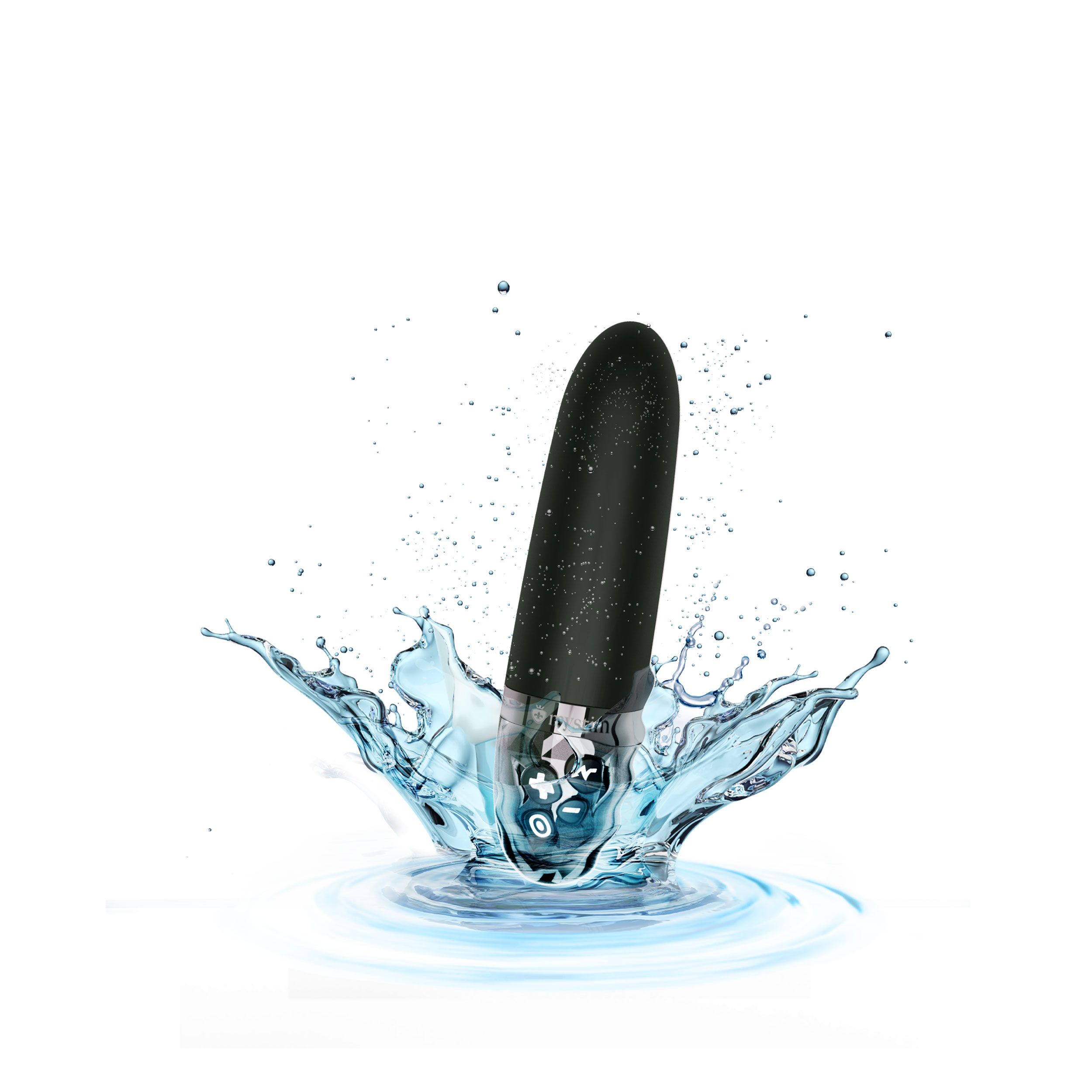 Schwarzer Vibrator im Wasser. Spritzwasser-Effekt.