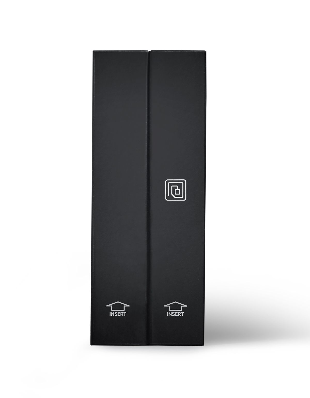 Schwarze Verpackung mit weißem Logo und Pfeilen mit der Aufschrift "INSERT".