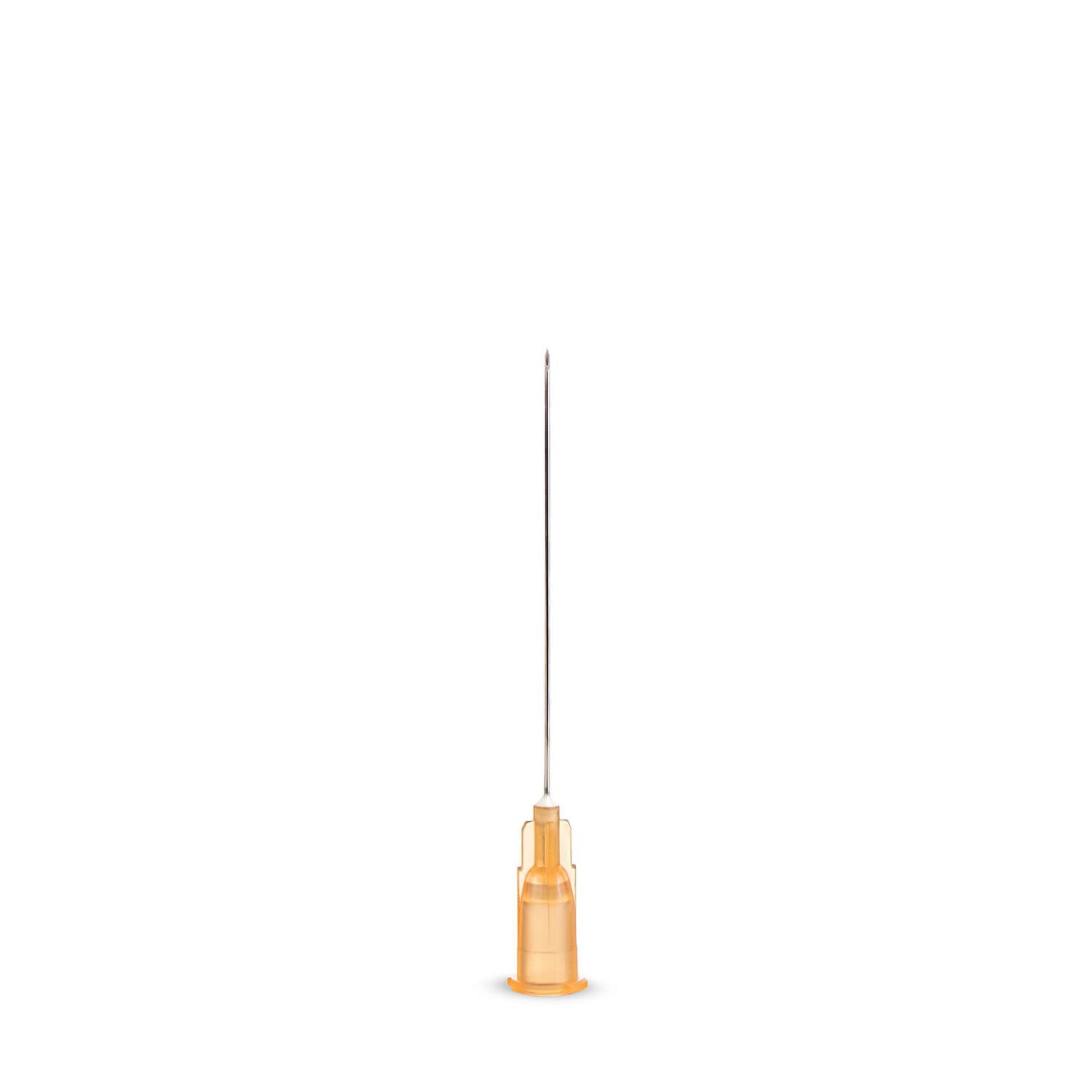 Injektionskanüle mit orangefarbener Basis und silberner Nadel. Die Nadel ist auf weißem Hintergrund zentriert.