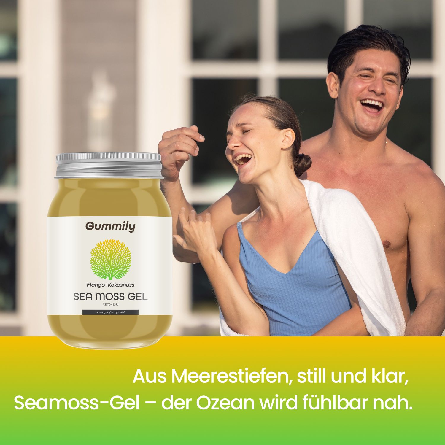 Gummily® Sea Moss Gel-Glas, Mann und Frau lachen. Text: Aus Meerestiefen, still und klar, Seamoss-Gel – der Ozean wird fühlbar nah.
