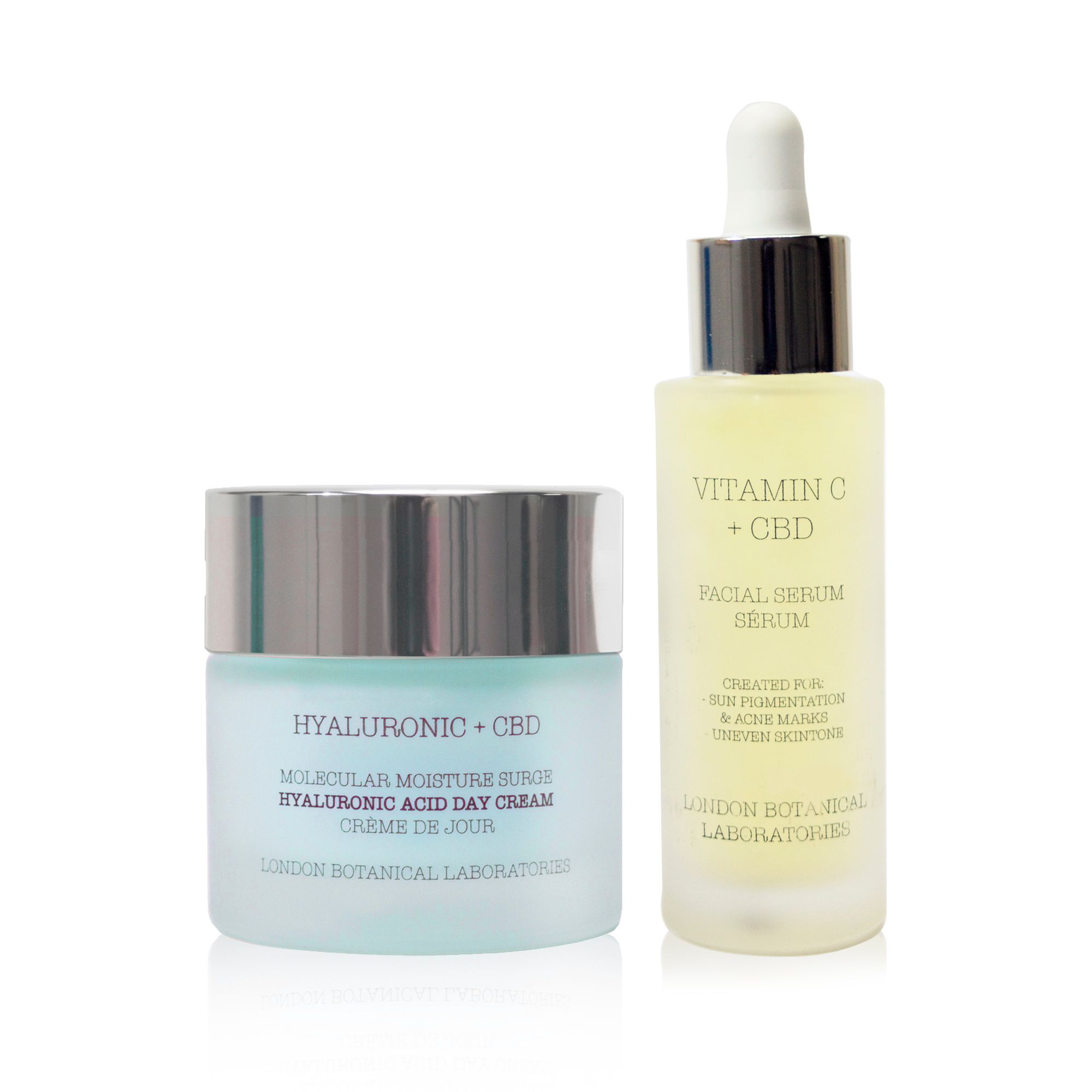 Creme- und Serumflasche. Aufschrift: Hyaluronic + CBD, Vitamin C + CBD. Marke: London Botanical Laboratories.